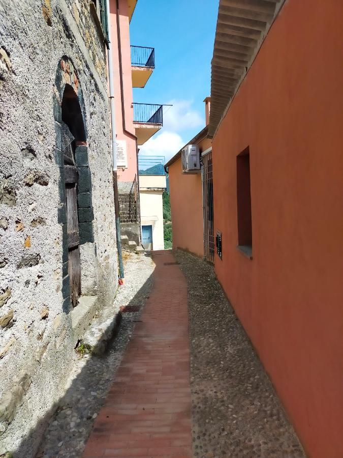 Il Caligo Apartment Levanto Bagian luar foto