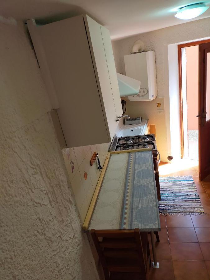 Il Caligo Apartment Levanto Bagian luar foto